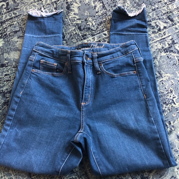 Universal Thread Denim - Picture 2 of 6